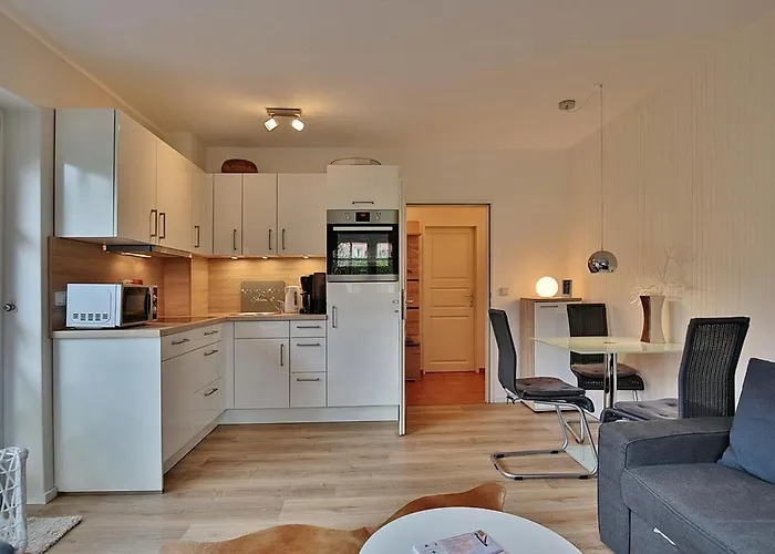 Am Rosenhain 23 Am Rosenhain 23 01 * Timmendorfer Strand